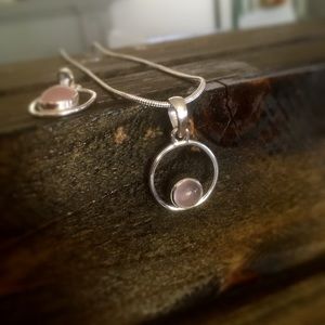 NWT *Top Quality Stone* Polished Rose Quartz Pendant in Sterling 925